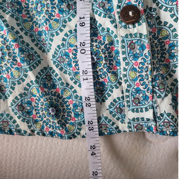 Vanity White Paisley Long Strapless Button Down Top - Large - Picture 4 of 6